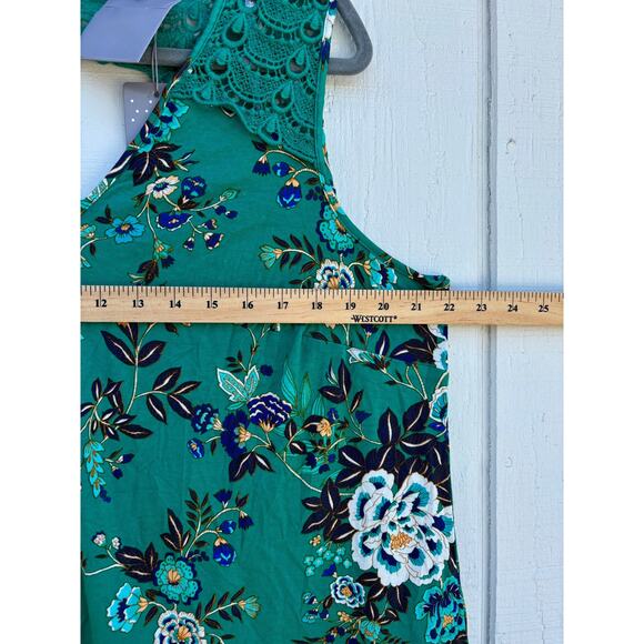 NWT Daniel Rainn Sleeveless Shirt, Green‎ Floral, Back Cut Out, V Neck, Sz 1X - Picture 7 of 8